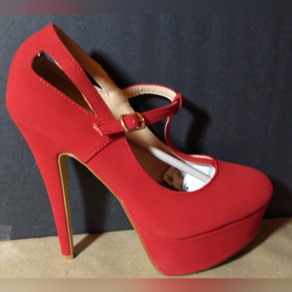 Glaze Shoes - Heels